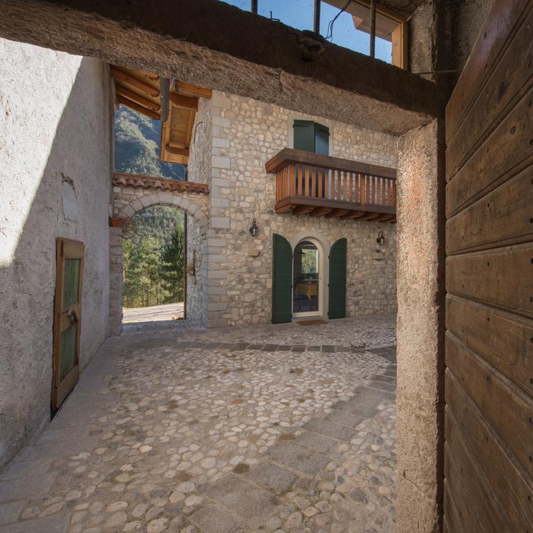 Agriturismo Borgo Titol Tramonti di Sopra Ngoại thất bức ảnh